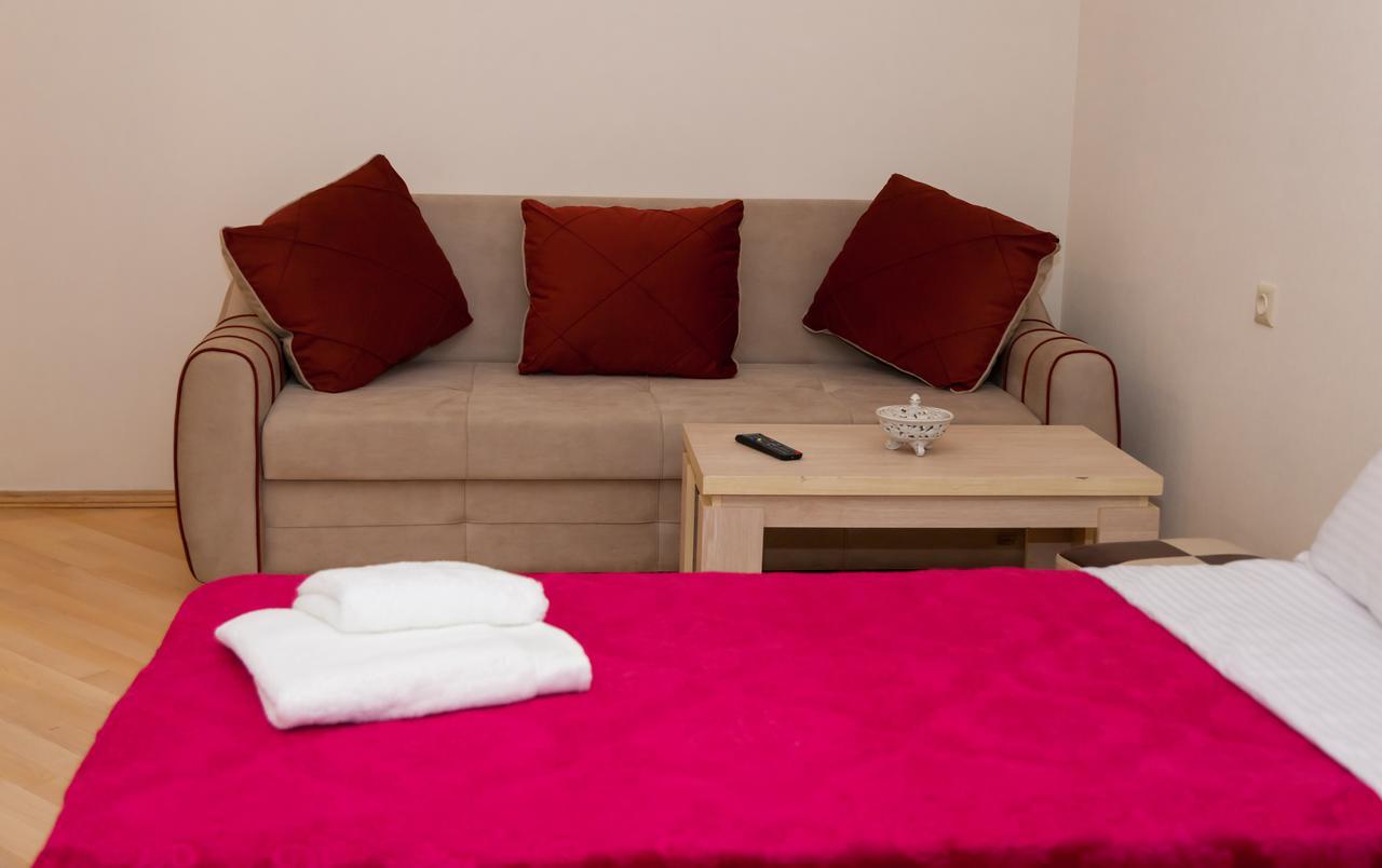 Holiday Rooms Тбілісі Екстер'єр фото